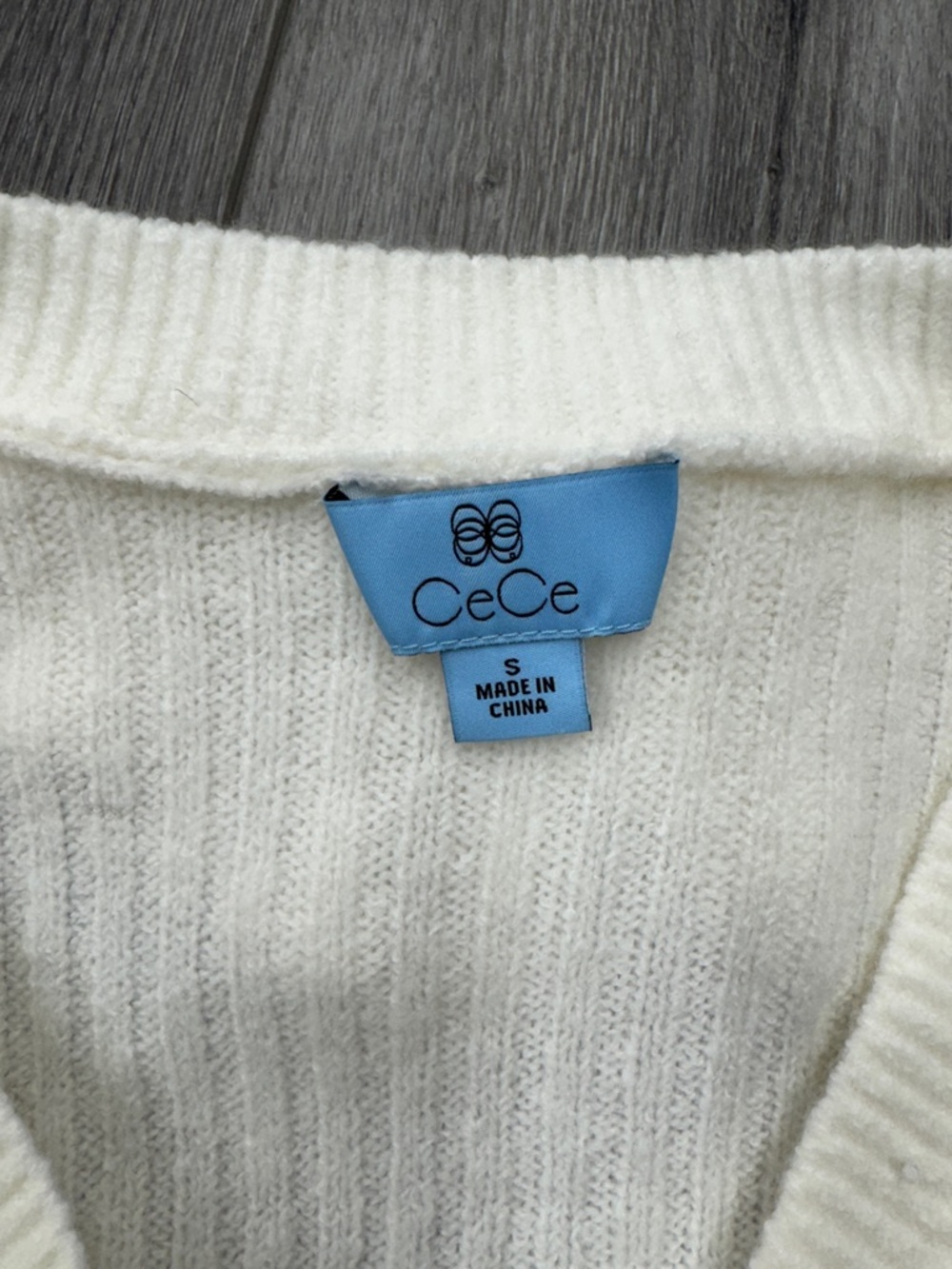 CeCe Cream Ruffle V-Neck Sweater - Picture 2 of 4